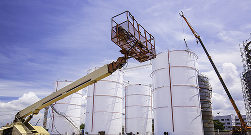 Pressure monitoring of aerial work platform